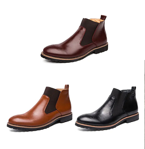 Large Flat Leather Broch Carved Mid-High Cut Shoes