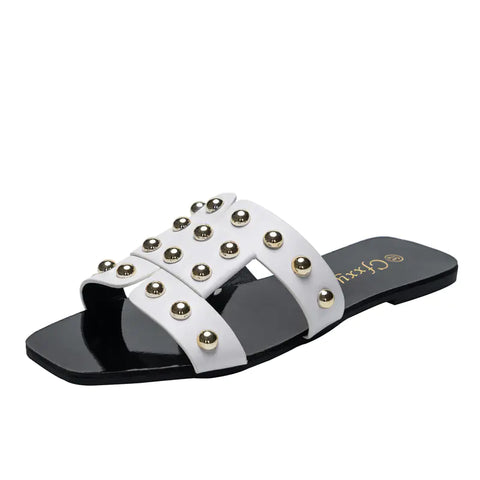 Fashion Rivet Flat Sandals for Women - Casual Wear