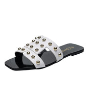 Fashion Rivet Flat Sandals for Women - Casual Wear