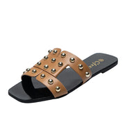 Fashion Rivet Flat Sandals for Women - Casual Wear